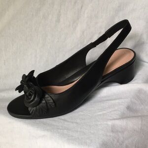 New Taryn Rose Nayla Napa Slingback Sandals